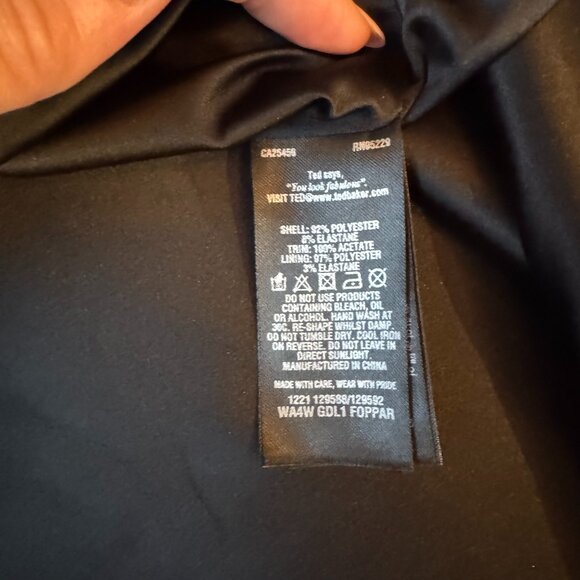 Ted Baker Foppar Short Sleeve Fit-and-Flare Black Dress - Size 3 - Picture 6 of 10